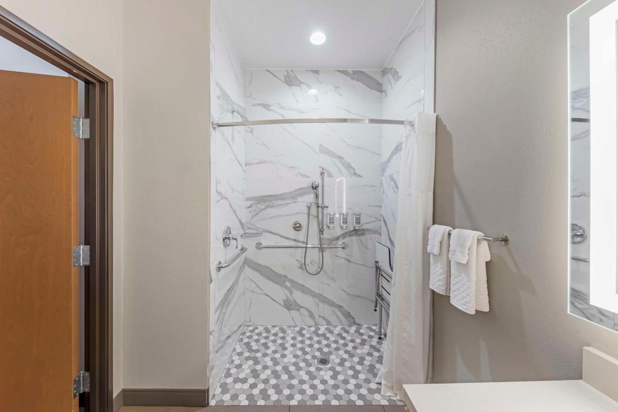 Best Western Plus Chickasha Inn Zewnętrze zdjęcie
